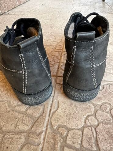срочно продаю в связи с переездом: Мужские ботинки, 44, Б/у, цвет - Черный, Самовывоз — 2