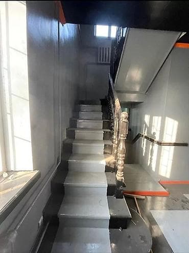 red centr: Аренда офисов, 250 м², В частном доме — 8