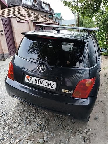 алмашу: Toyota Ist: 2003 г., 1.3 л, Хэтчбэк — 2