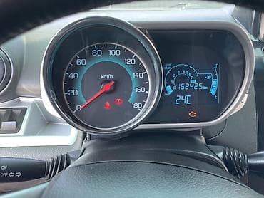 дверные накладки: Chevrolet Spark: 2014 г., 1 л, Автомат, Бензин, Хэтчбэк — 4