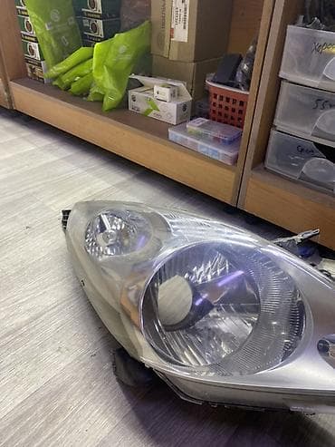 Транспорт: Chevrolet spark m300 фары правая левая под линзу чуть трещинка — 1
