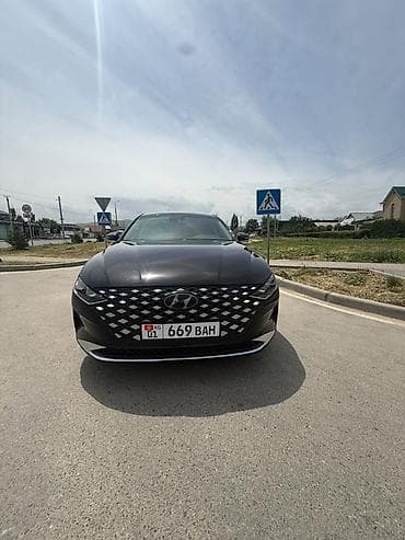 163: Hyundai Grandeur: 2020 г., Гибрид, Фастбек — 1