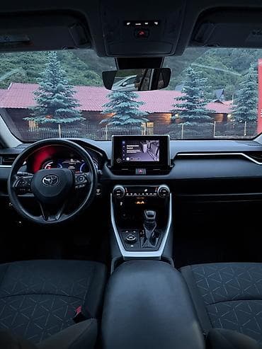 ravon spark: Toyota RAV4: 2023 г., 2.5 л, Автомат, Гибрид, Кроссовер — 10