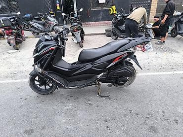gilera runner: Скутер LIMI Moto, городской макси-скутер в агрессивном стиле — 3