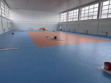 приклейка: Профессиональная укладка спортивного ПВХ-покрытия - Монтаж спортивных — 3
