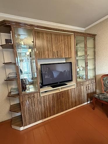 сервант советской: Кухонный гарнитур + стенка-гостиная Кухонный гарнитур: - Прямая — 3