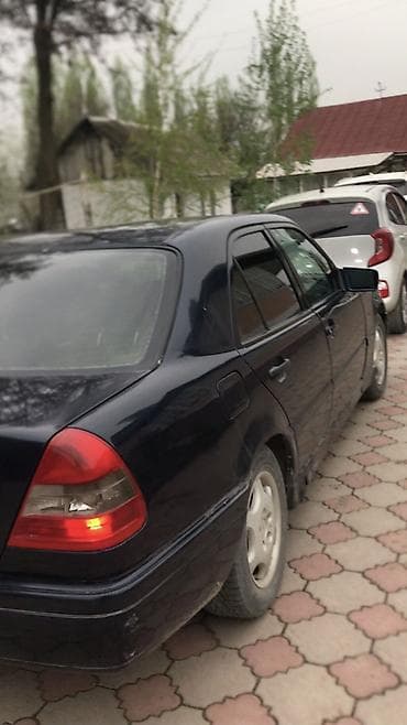 дворник 124: Mercedes-Benz C-Class: 1995 г., 1.8 л, Автомат, Бензин, Седан — 4