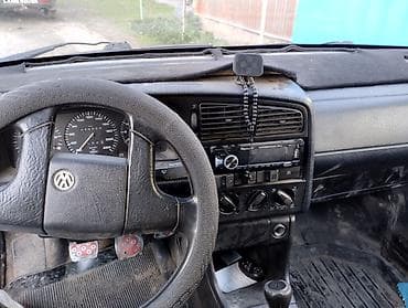 vw: Volkswagen Passat Variant: 1992 г., Ручные, Газ, Универсал — 3