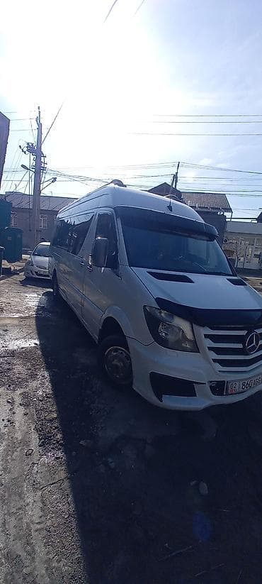 на спритер: Пассажирский микроавтобус Mercedes‑Benz Sprinter (длинная база — 5