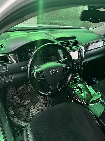 corolla 2016: Toyota Camry: 2016 г., Автомат, Бензин, Седан — 4