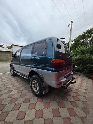 Транспорт: Mitsubishi Delica: 1996 г., 2.8 л, Автомат, Дизель, Минивэн — 5