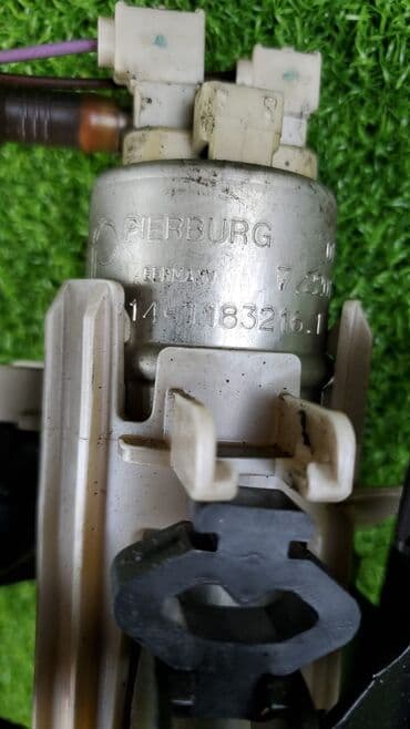 e39: Насос и Датчик уровня топлива в сборе BMW 5 E39 1183—130 ​ Б/у — 3