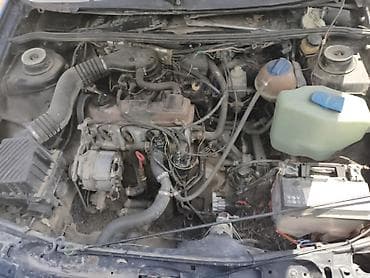Транспорт: Volkswagen Passat: 1989 г., 1.8 л, Кол менен иштөөчү, Бензин, Универсал — 7