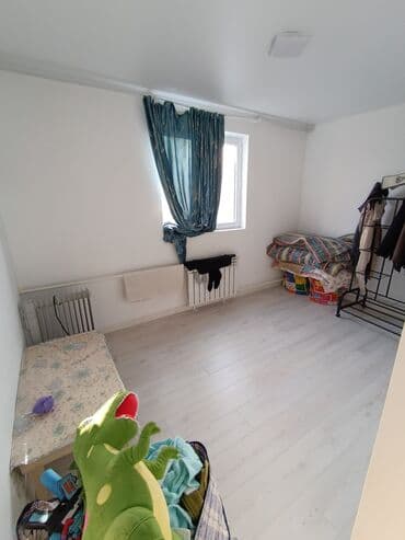 сниму 2 комнатную квартиру от хозяина на длительный срок: Сдается квартира. Светлая комната с новым ремонтом. парковка нет — 4