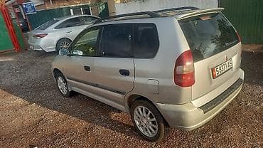 lancer x: Mitsubishi Space Star: 2002 г., 1.6 л, Механика, Бензин, Универсал — 4
