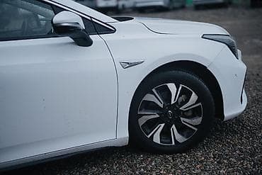 крыло приус: Электромобиль GAC Aion S (белый седан) - Кузов: аэродинамичный — 6