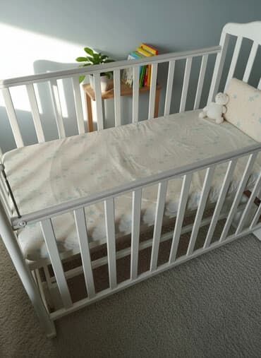 детская кровать двух яростный: Детская кроватка классическая, белая, из массива (деревянные планки по — 2