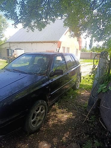 Volkswagen Golf: 1996 г., Механика, Бензин, Хэтчбэк — 3