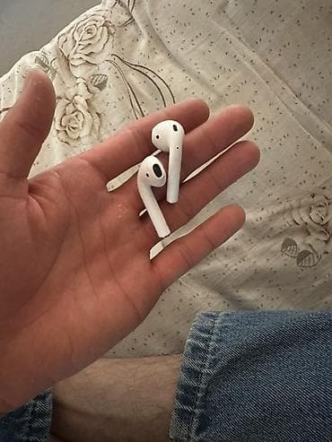 airpods дешево: Беспроводные вкладыши наушники, Apple, Airpods 3, Б/у — 3