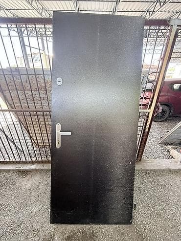 двери дома: Двери для домов и квартир, Металлическая, Одностворчатая, Левосторонняя, цвет - Черный — 1