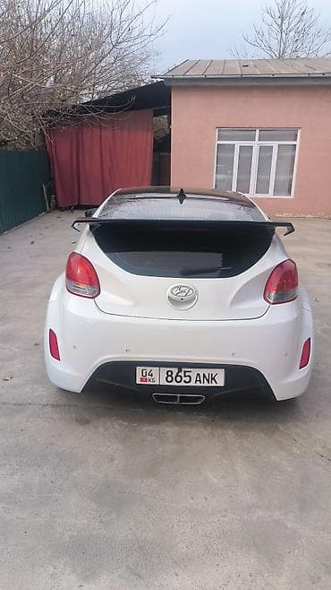 kia ceed: Hyundai Veloster: 2012 г., 1.6 л, Автомат, Бензин, Лифтбек — 4