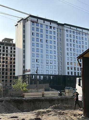 Строится, Элитка, 2 комнаты, 81 м²