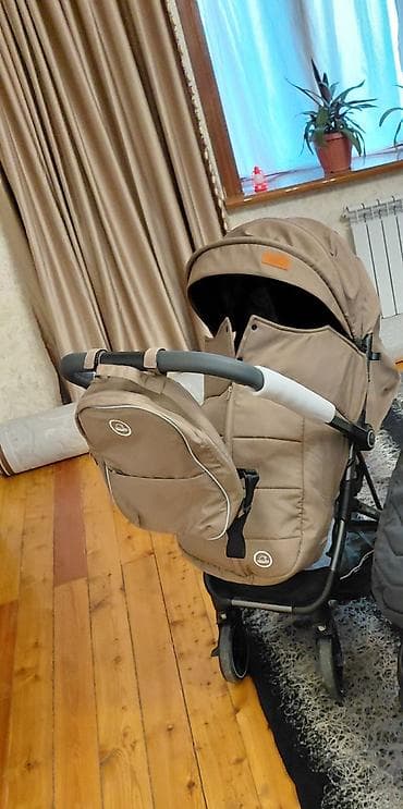 Коляска, цвет - Коричневый, Новый