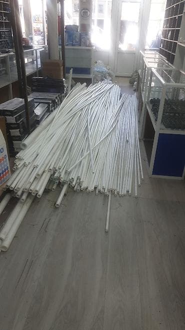 седелка: Белая одинарная опора TEBO с защелкой. Предназначена для надежной — 6