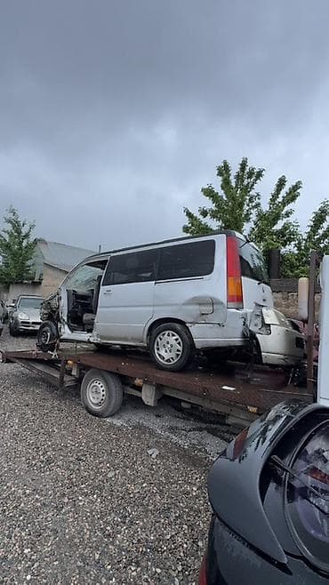 stepwagon: Honda Stepwgn: 2001 г. — 4