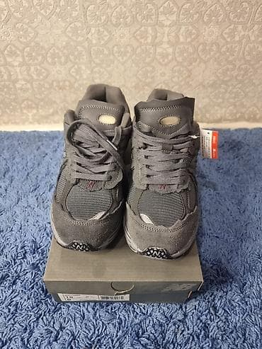 Мужские кроссовки, 43, New Balance, Новый, цвет - Серый, Самовывоз, Платная доставка