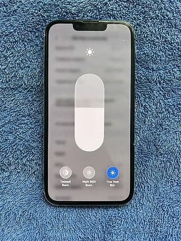 another 13: IPhone 13, Б/у, 128 ГБ, Синий, Чехол, 79 % — 5