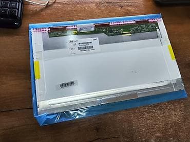 core 2: Матрица на ноутбук 15.6" / 1366×768 / 40-pin LVDS / разъём снизу слева — 1