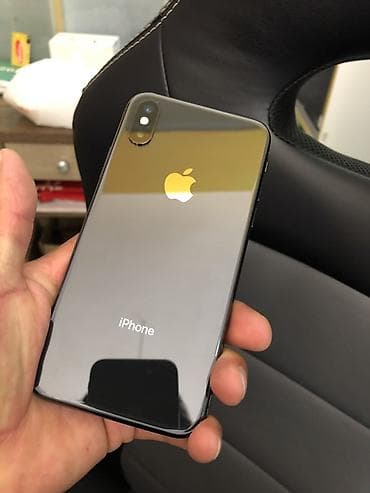 technics rs: IPhone X, 5.8" Super Retina OLED (2436×1125), корпус из стекла и — 1