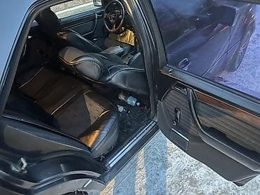 мерс124 каропка: Mercedes-Benz W124: 1991 г., 2 л, Механика, Бензин, Седан — 7