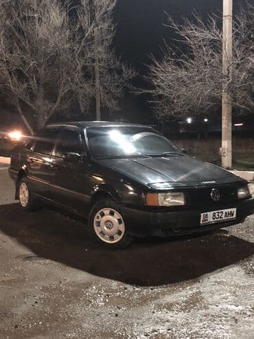 Volkswagen Passat: 1991 г., 1.8 л, Механика, Газ, Седан