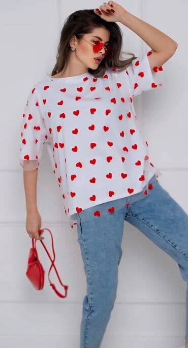 сорочки для беременных в роддом: Белая женская футболка с бархатистыми сердечками ❤️❤️❤️настоящий тренд — 3