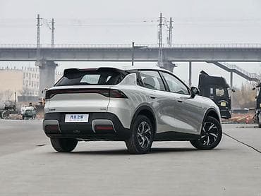 c max: Changan Qiyuan Q05: 2025 г., 1.6 л, Вариатор, Электромобиль, Кроссовер — 2