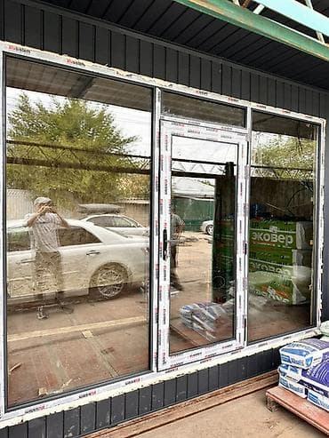 Алюминиевое окно на заказ, Тип окна: Витражные, Панорамные, Фасадные, Декоративные особенности: Фрамуга, Бесплатная установка, В рассрочку