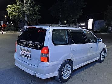 Транспорт: Mitsubishi Chariot: 1998 г., 2.4 л, Автомат, Бензин, Минивэн — 2