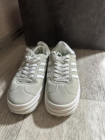 адидас газели: Кроссовки Adidas Gazelle Bold - Серия: Gazelle Bold (надпись Gazelle — 2