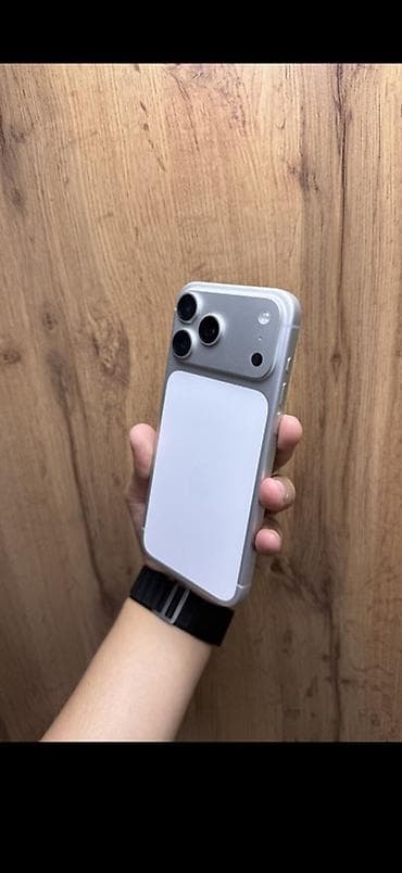 iphone x pro max: IPhone 17 Pro Max, Б/у, 256 ГБ, Серебристый, Зарядное устройство, 100 % — 2
