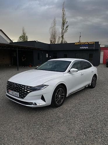 byd e2 2023: Hyundai Grandeur: 2021 г., 3 л, Автомат, Газ, Седан — 2