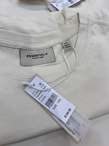 ресторация одежды: Футболка ESSENTIALS Fear of God Доступен только в XXL размере !!! — 2