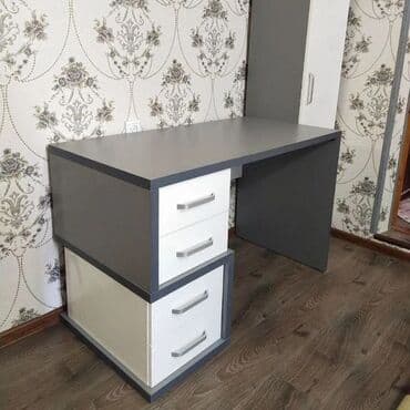 с кара жыгач: Буйрутма эмеректер, Үстөл — 4