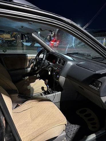простой: Nissan Primera: 2001 г., 2.3 л, Механика, Дизель, Универсал — 6