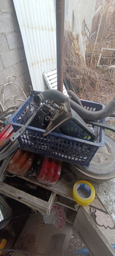 фары бмв е38: Запчасти w123 . Только самовывоз, доставка нету — 7