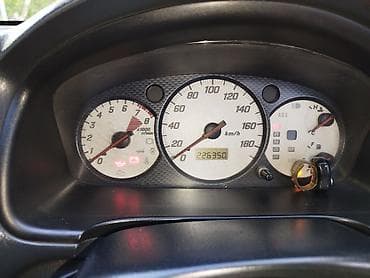 хонда сиденья: Honda Stream: 2001 г., 2 л, Автомат, Бензин, Минивэн — 1
