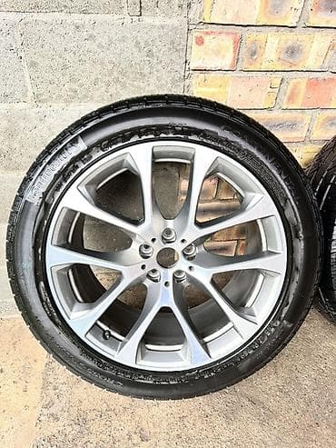 Колеса в сборе 275 / 45 / R 20, Комплект, Легковые, Литые, отверстий - 5