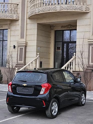 Продажа авто: Chevrolet Spark: 2019 г., 1 л, Вариатор, Бензин, Хэтчбэк — 4