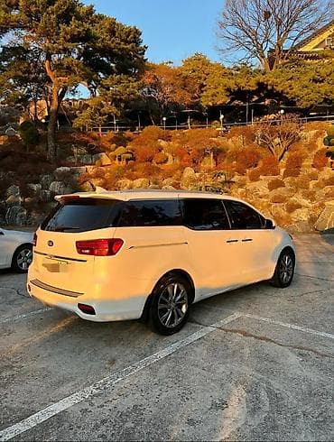 kia carnival 2019: Kia Carnival: 2019 г., 2.2 л, Автомат, Дизель, Минивэн — 4